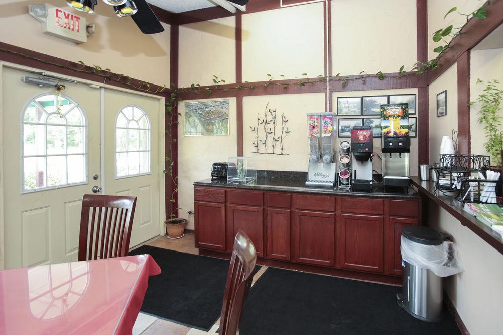 Knights Inn - Battle Creek Eksteriør bilde